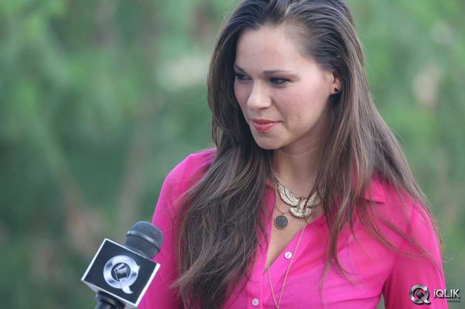 Christine-Miller-Interview-About-Rendu-Rellu-Naluge-Movie